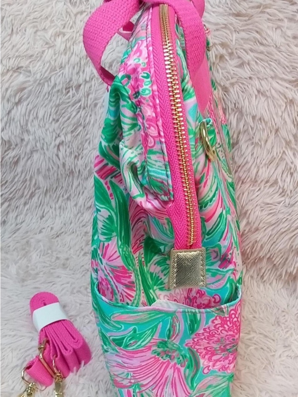 Lilly Pulitzer Backpack Cooler - Coming in Hot - Brand New with tags! - Picture 10 of 11